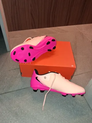 Zapatillas fútbol Nike Talla 38