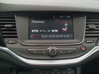 Opel Astra Design & Tech