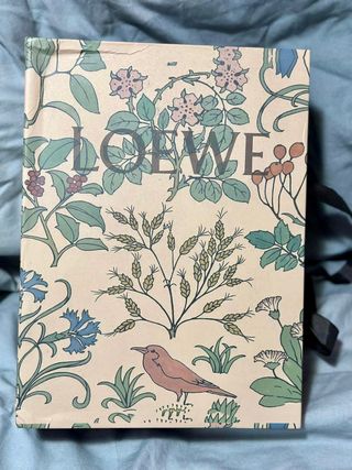 Bolso de piel marrón nuevo