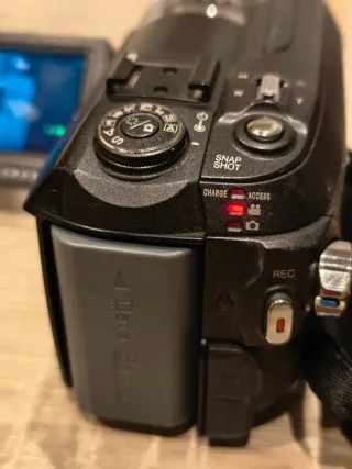 Videocámara JVC GZ-MG575E HDD 40GB