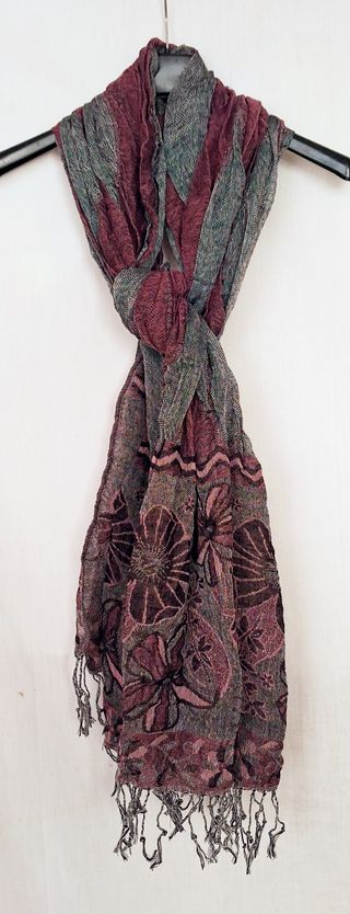 Set 4 sciarpe particolari con frange