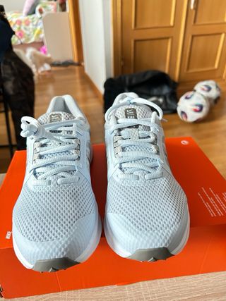 Nike Run Talla 38 Azul Gris