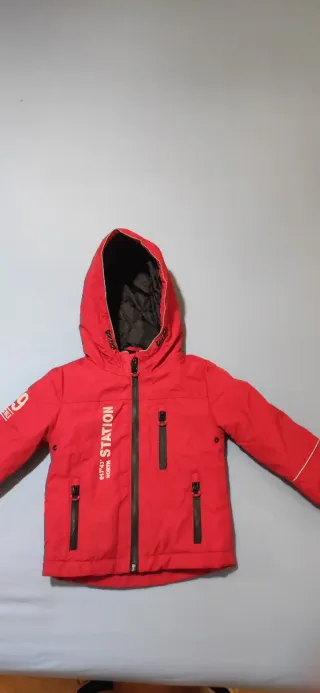 Chaqueta roja niño 3-4 años (SFERA) Impermeable