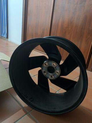 Llantas Volkswagen Golf GTI 8 en 18
