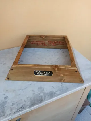 Basamento per forma Parmigiano Reggiano