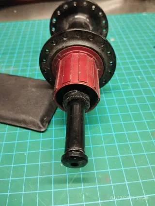 bujes de rueda delanteros y traseros