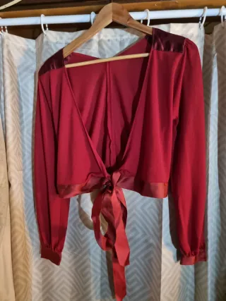 Conjunto de fiesta rojo