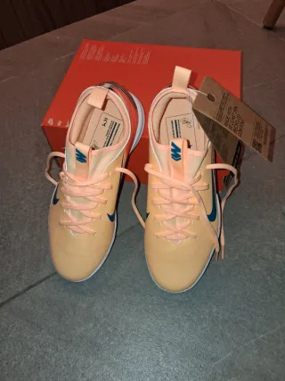 Zapatillas Nike Naranja y Azul