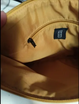 Bolso Misako con tachuelas