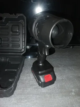 Soffiatore a Batteria 48V con Valigetta