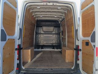 Volkswagen Crafter 35 Furgón BL TA FWD L4H3