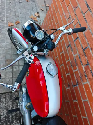 Bultaco 200.