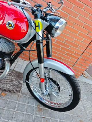 Bultaco 200.