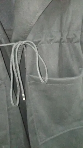 Blazer negro con cordón