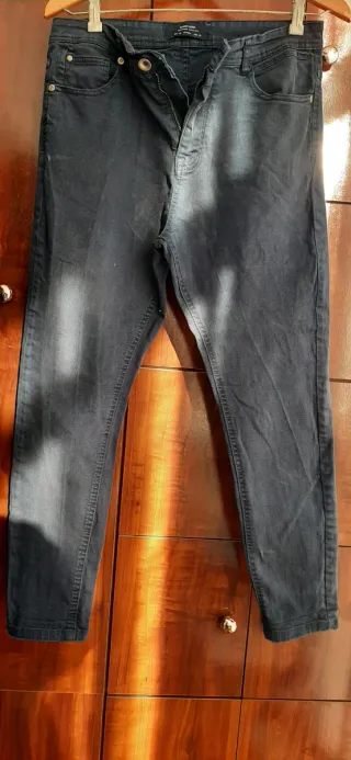 Lote 3 Pantalones T.40, 42 y 44