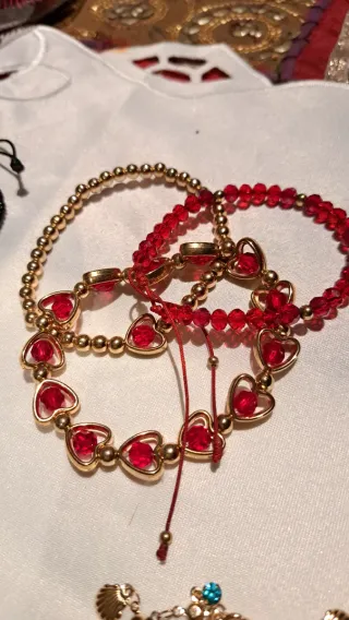 Conjunto 3 Pulseras Doradas con Conchas y Cristale