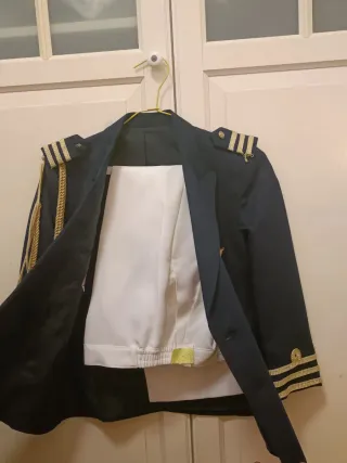 Traje comunión talla 11 verde y dorado