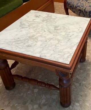 Mesita de salón mármol y madera