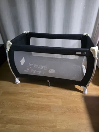 Cuna de viaje plegable