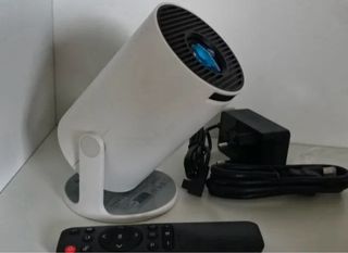 Mini Proyector 4K Einyoumily 2025