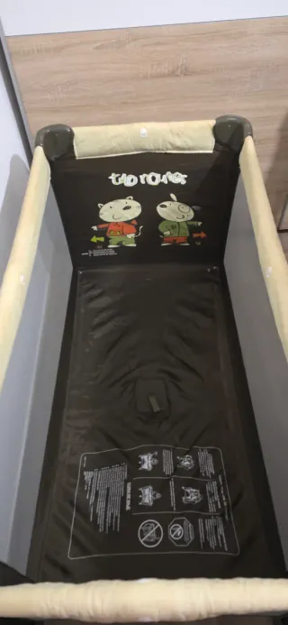 Cuna de viaje Jane plegable