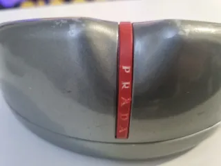 Gafas de sol Prada marrones y grises