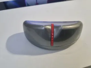 Gafas de sol Prada marrones y grises