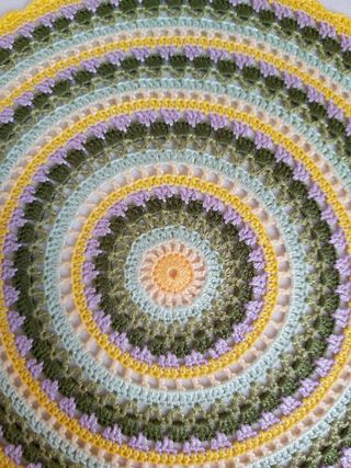 Tapete redondo ganchillo mandala 22.5cm