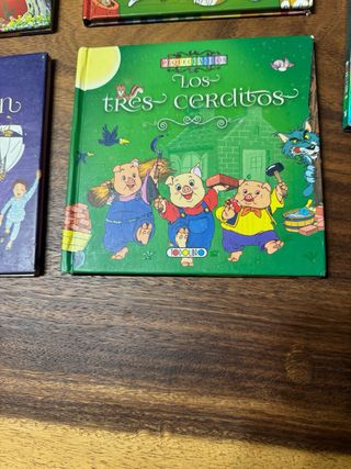 13 libros infantiles como Blanca Nieves, Cenicient