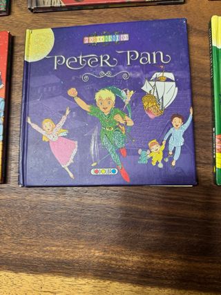 13 libros infantiles como Blanca Nieves, Cenicient