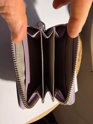 Cartera monedero Tous morada y dorada