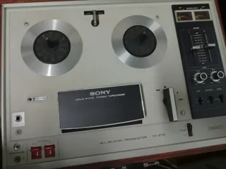 Magnetofón Sony TC-270