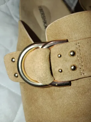 Zuecos Bershka Serraje Beige Talla 38