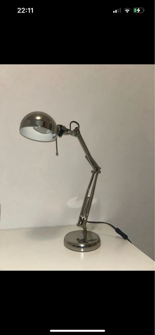 Lámpara de escritorio Pixar plateada