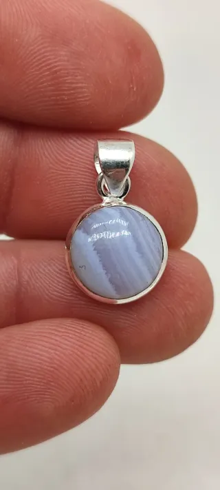 Colgante de Plata y Ópalo Azul.