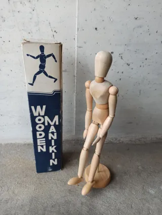 Manichino di legno per arte disegno
