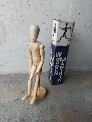 Manichino di legno per arte disegno