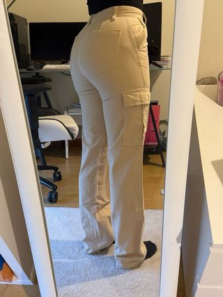 Calças Cargo Stradivarius Bege