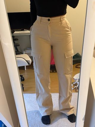 Calças Cargo Stradivarius Bege