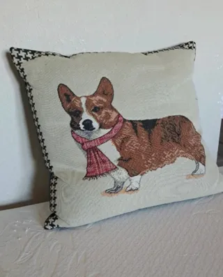 Cojín Vintage Perro Corgi Bufanda