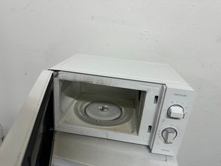 Microondas Cecotec 20L 700W