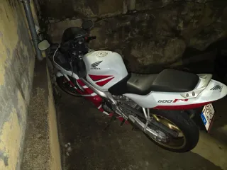 Honda CBR 600 F4