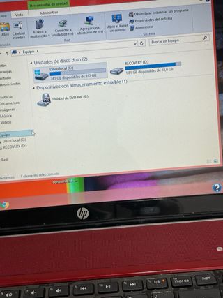 Ordenador portátil HP rojo