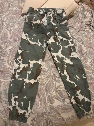 Pantalón camuflado talla 36