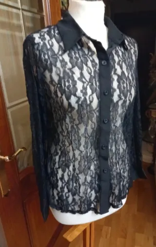 Camisa de encaje negro