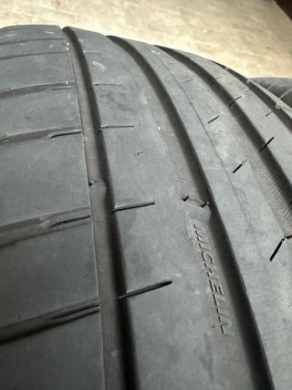 4 Neumáticos Michelin Pilot Sport 235/60 R18