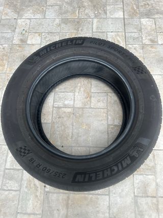 4 Neumáticos Michelin Pilot Sport 235/60 R18