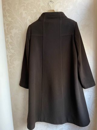 Abrigo Purificación García Marrón