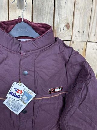 Chaqueta T-L Impermeable Kiwi Grasa Burdeos