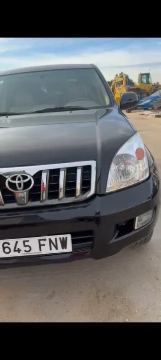 Toyota Land Cruiser ÚNICO